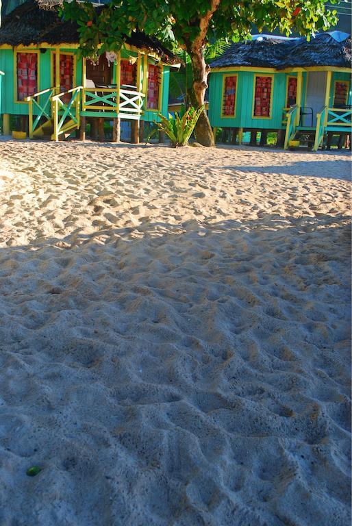 Taufua Beach Fales Lalomanu Chambre photo