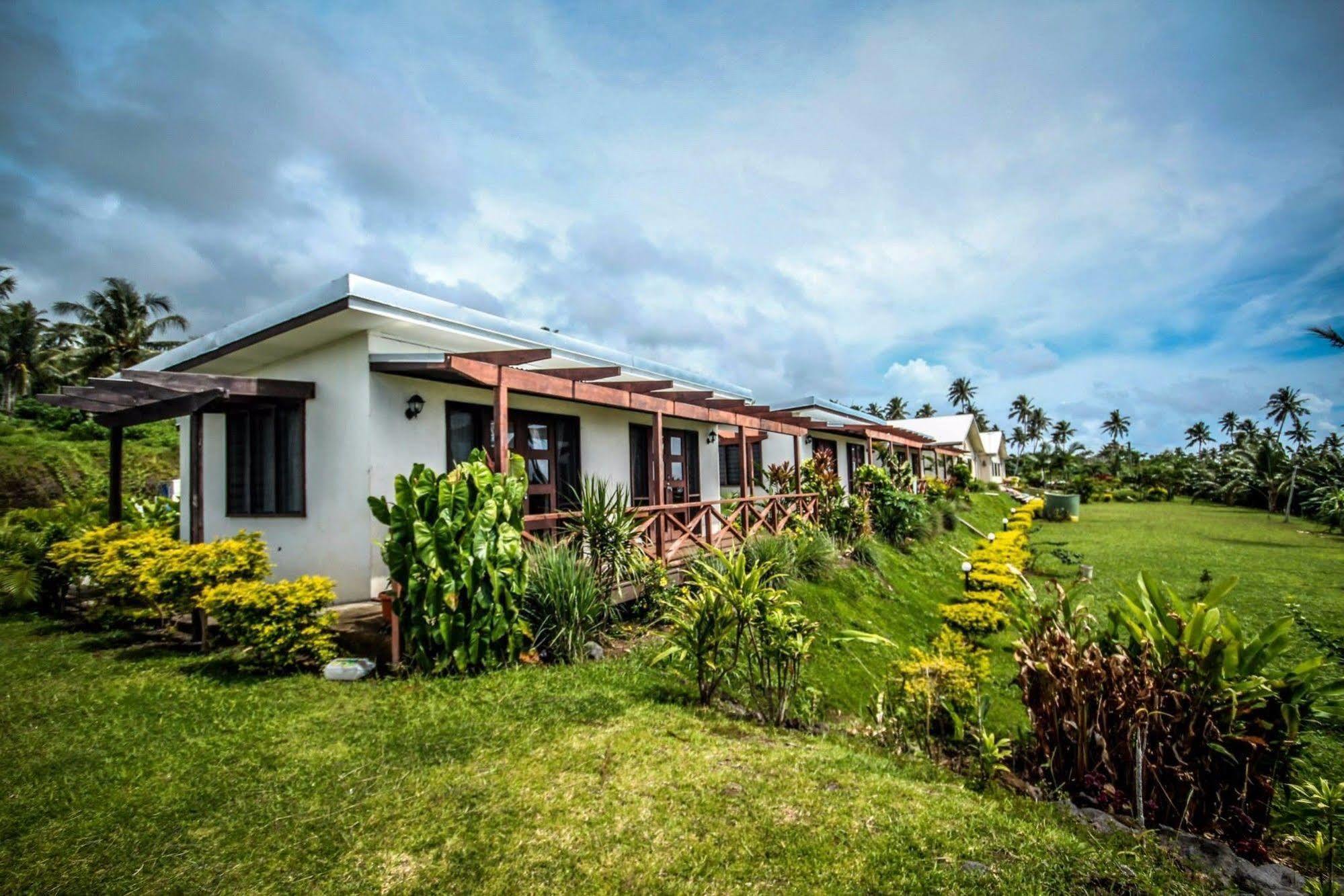 Taufua Beach Fales Lalomanu Extérieur photo